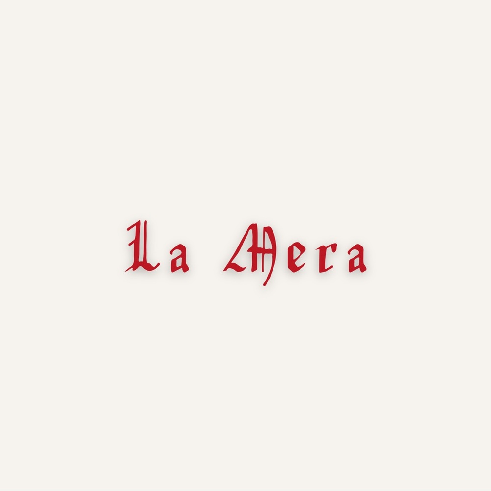 La Mera Thrifting